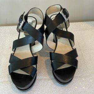 Black leather size 8 strapped Platform Michael Kors